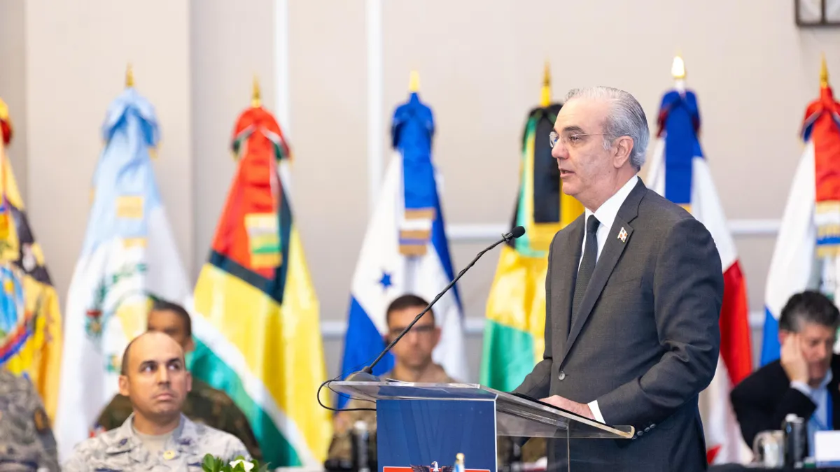 Abinader abre en Santo Domingo la conferencia de 19 naciones contra los cárteles