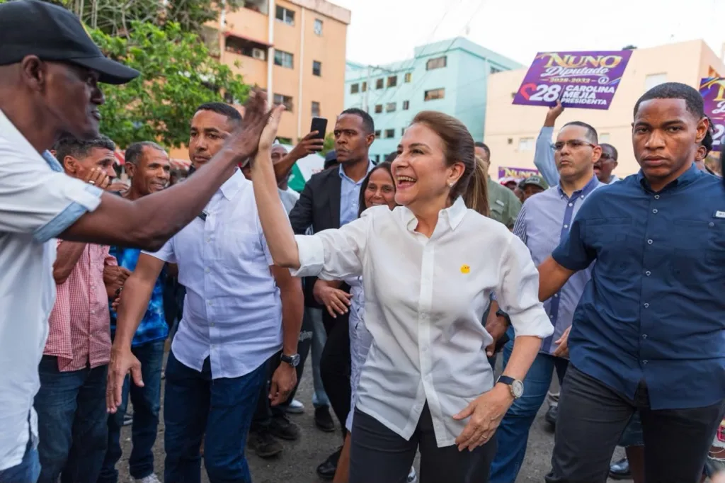 Carolina Mejía pone en marcha su maquinaria en la Circunscripción 3, una zona de 273 mil electores