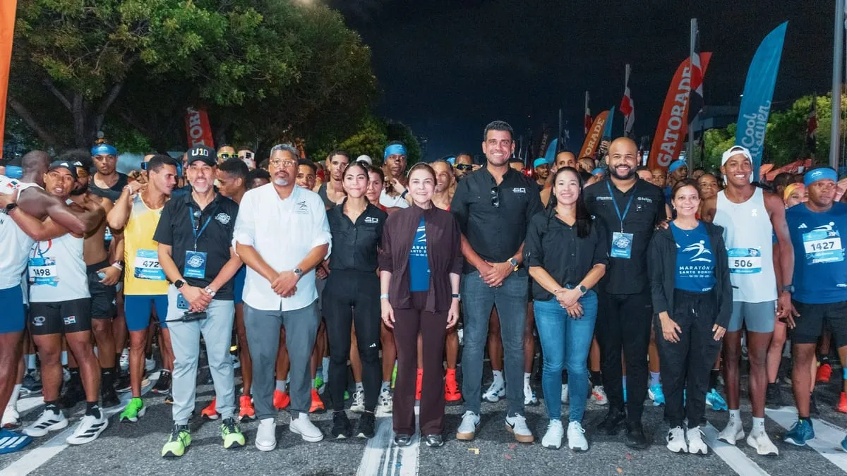 Cinco mil corredores tomaron el Malecón en la novena edición del Maratón de Santo Domingo