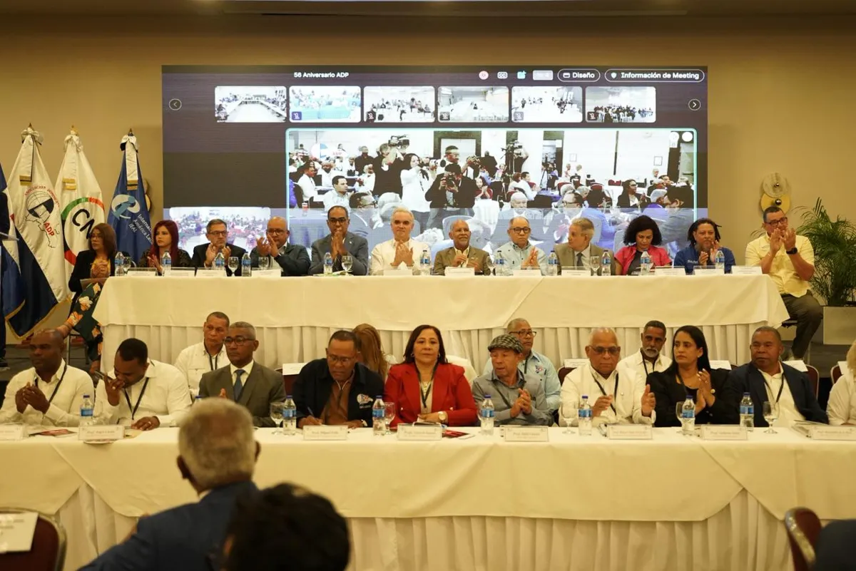 Enrique de León denuncia que el congreso de la ADP excluyó a los docentes privados
