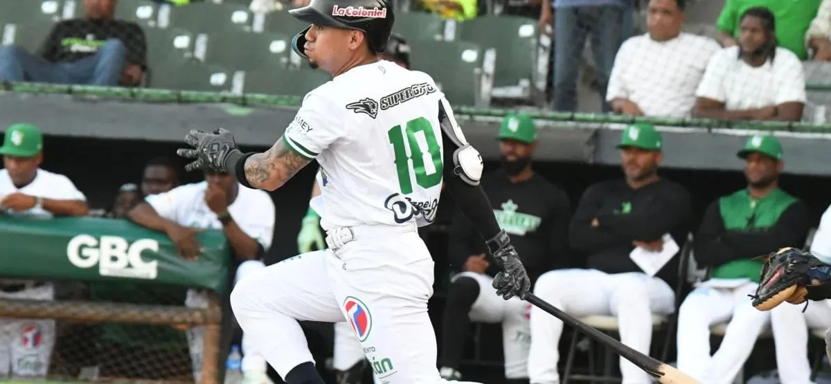 Jaime Barría lanza cinco entradas de un solo hit y las Estrellas vencen 8-3 al Escogido para seguir invictas
