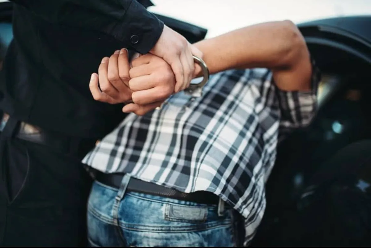 Exigían $10,000 alegando tener secuestrado a su hijo: arrestan a dos hombres en Salinas