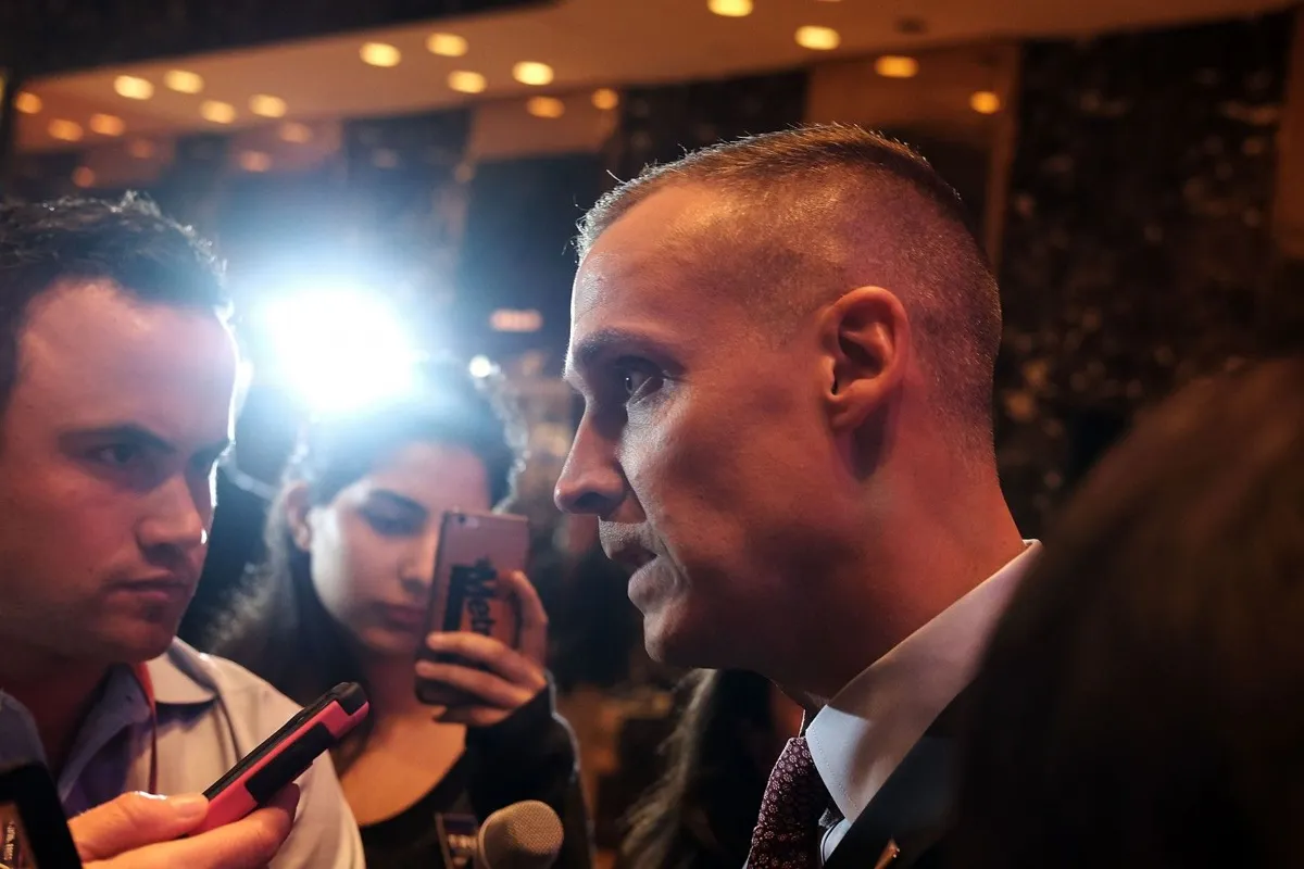 Investigan a Corey Lewandowski, aliado de Trump, por su paso por el Departamento de Seguridad Nacional