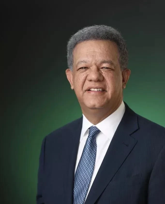 Leonel Fernández pide renegociar el DR-CAFTA para proteger a los arroceros dominicanos