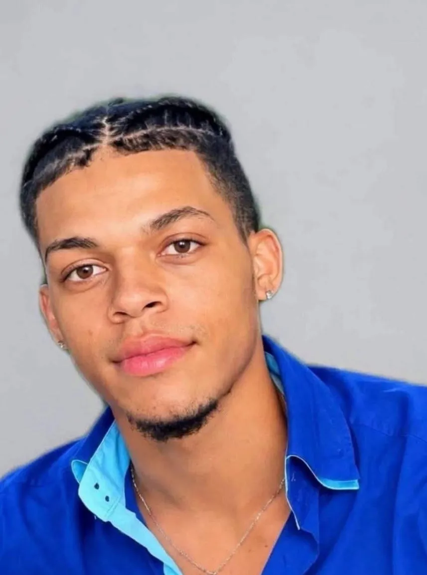 Localizan un cuerpo en la zona donde buscaban a Anderson Santos en Nagua y su familia lo identifica como el joven desaparecido