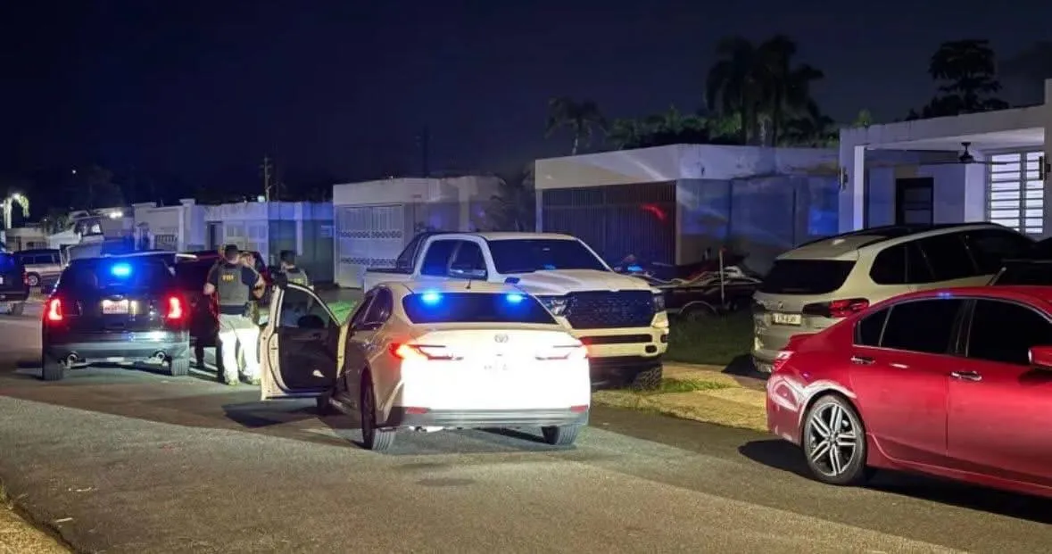 Operativo federal en Aguadilla: la DEA ejecuta 17 órdenes de arresto contra la organización «Los Tíos»