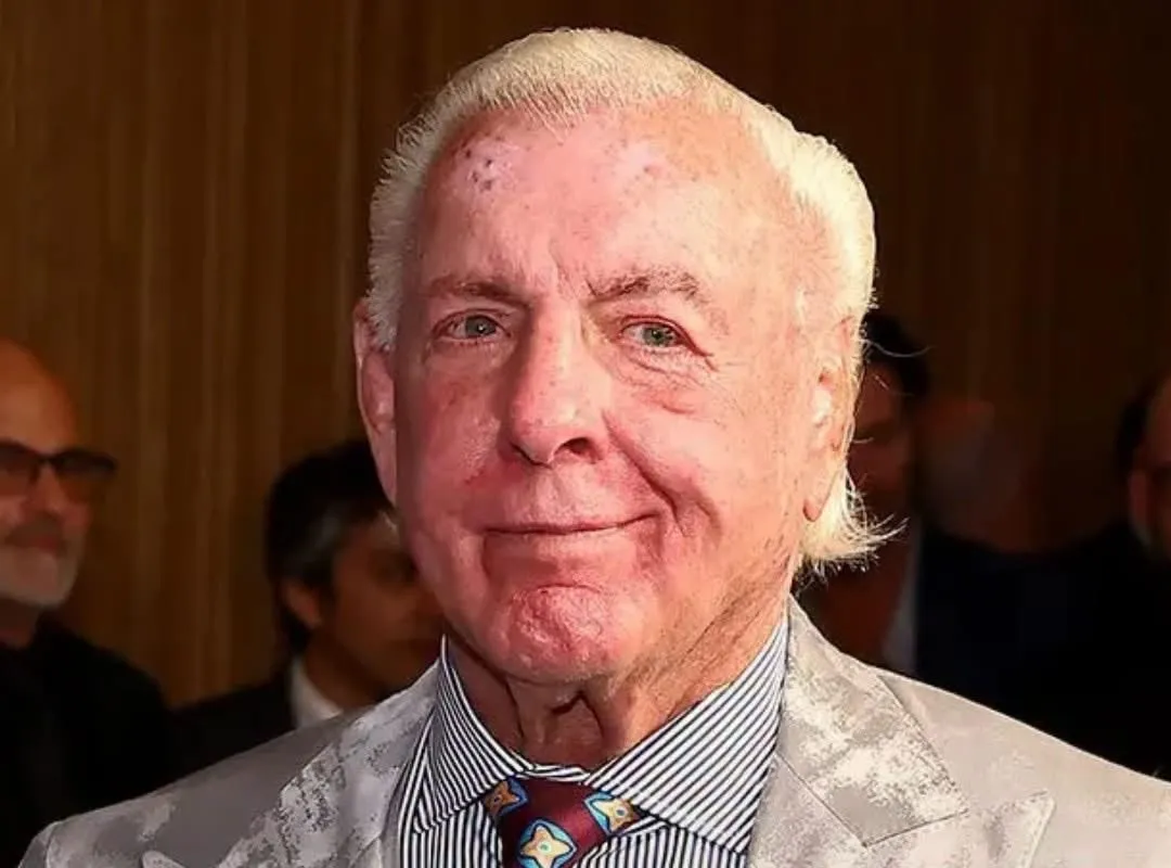 Ric Flair ya está en su casa: dado de alta tras la caída fuera de un restaurante en Tampa