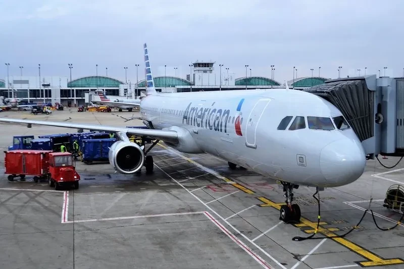 American Airlines cierra su oficina de Santo Domingo y despide a unos 130 empleados