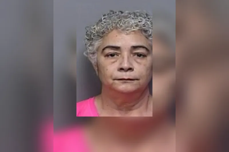 Le radican un cargo por maltrato a una cuidadora de un hogar sustituto en Guayama por presuntamente gritarle y menospreciar a una niña de tres años