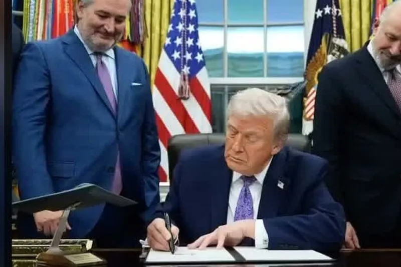 Trump propone rebautizar la inteligencia artificial como «superinteligencia»