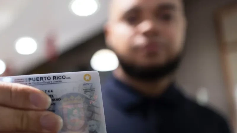 Victoria Ciudadana se suma al reclamo de renuncia del secretario del DTOP por la entrega de datos de inmigrantes a ICE
