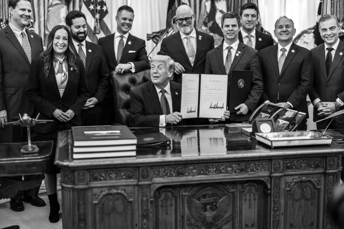 Trump quita el arancel del 50% a algunos productos de Canadá y se lo impone a otros